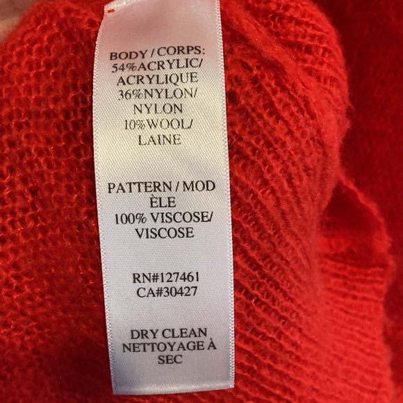 Fun Oversized Bright Red Sweater - Picture 4 of 6